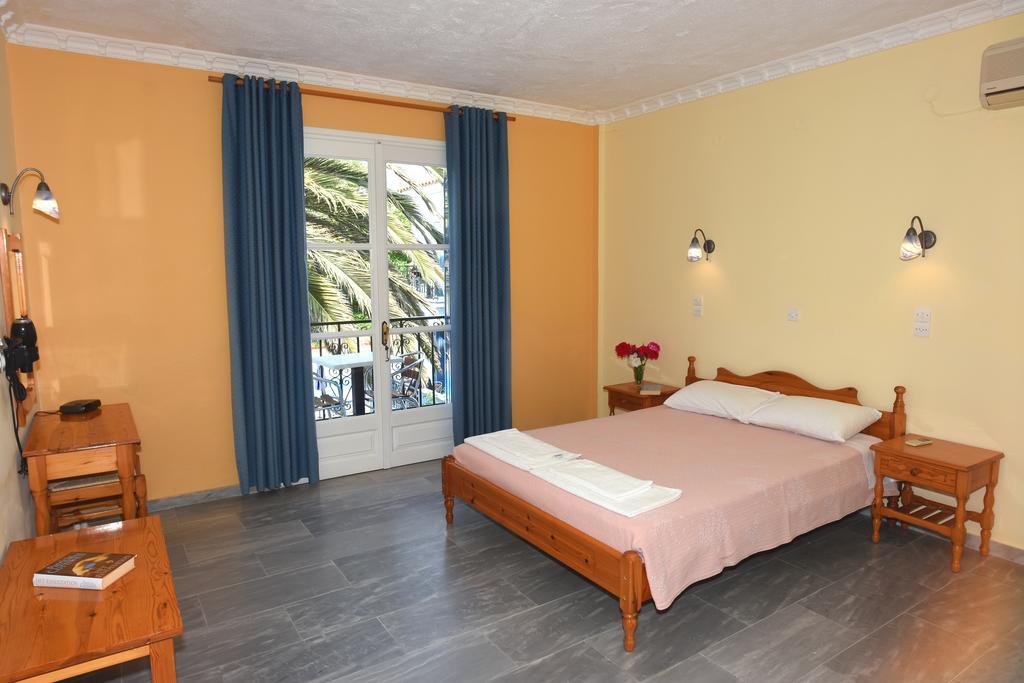 Blue Sky Hotel - Petra - Lesvos - Greece Exterior foto